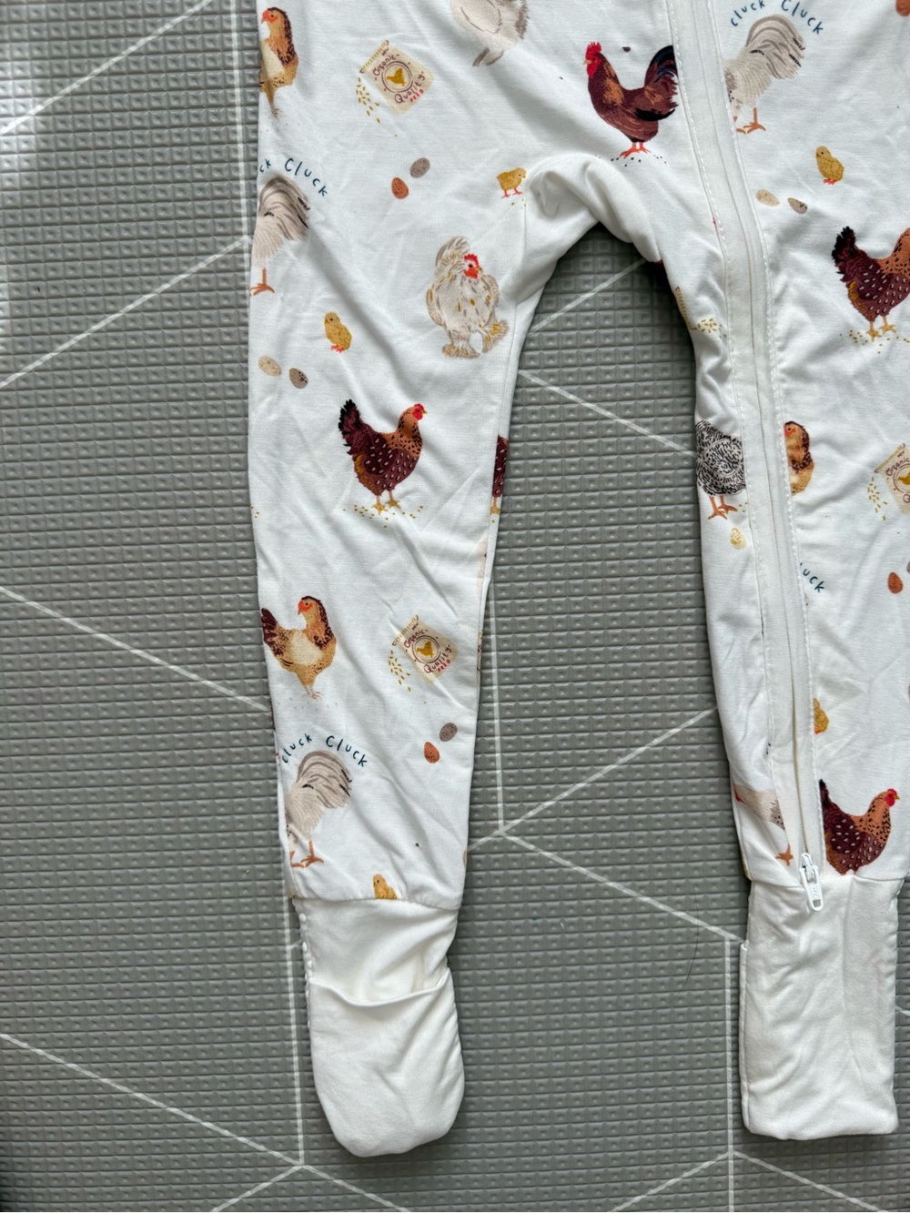 Angel Dear|Baby gender neutral Bamboo White Chicken Print Pajamas footies,Farm• - Picture 7 of 15